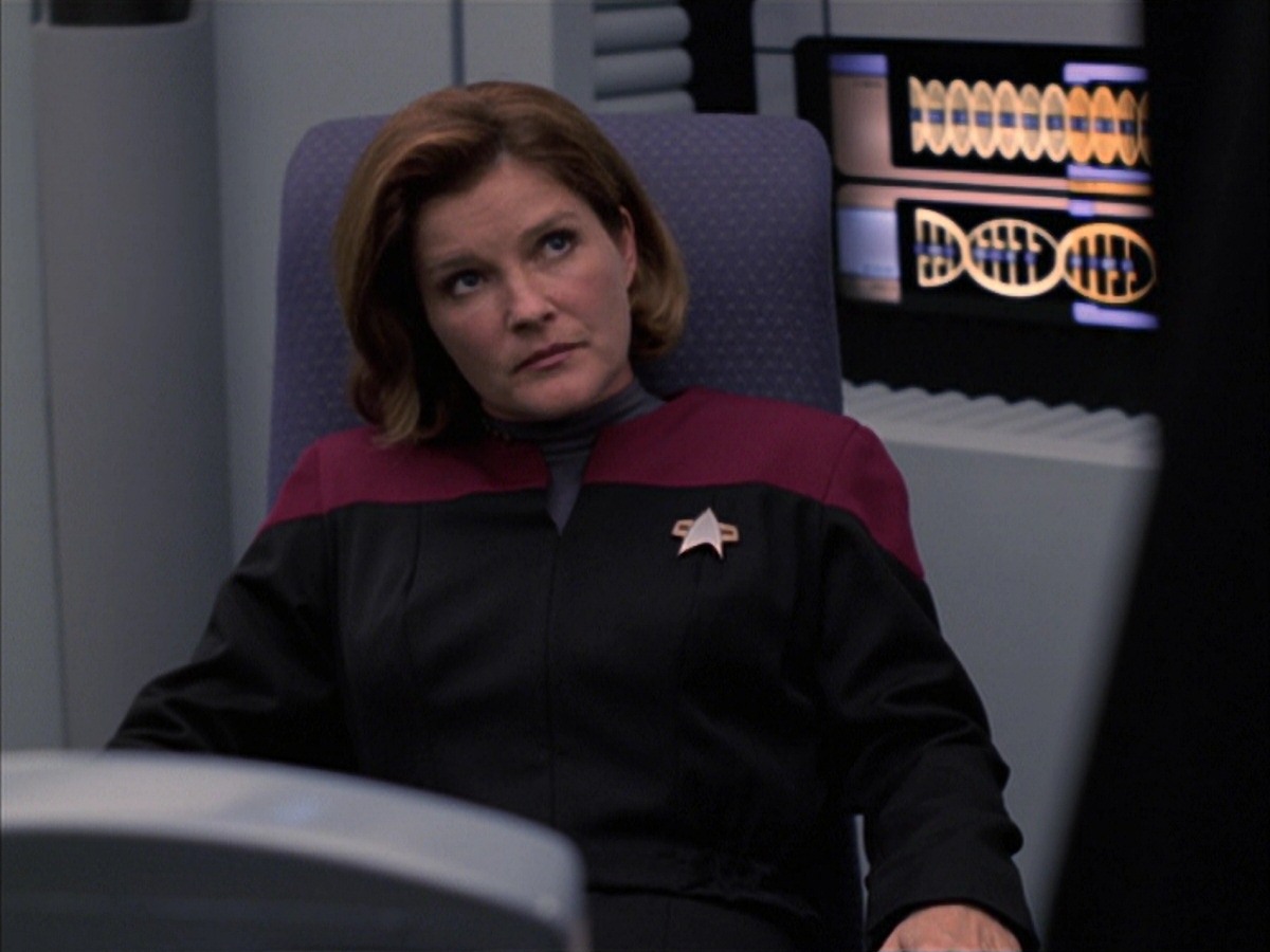 extant_StarTrek_VOY_7x09_7x10-FleshAndBlood_6937.jpg