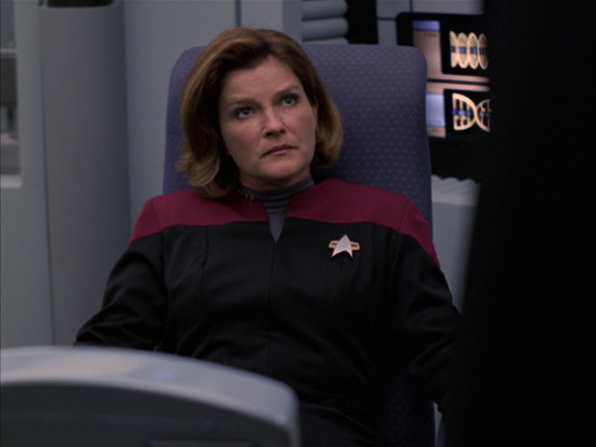 extant_StarTrek_VOY_7x09_7x10-FleshAndBlood_6977.jpg
