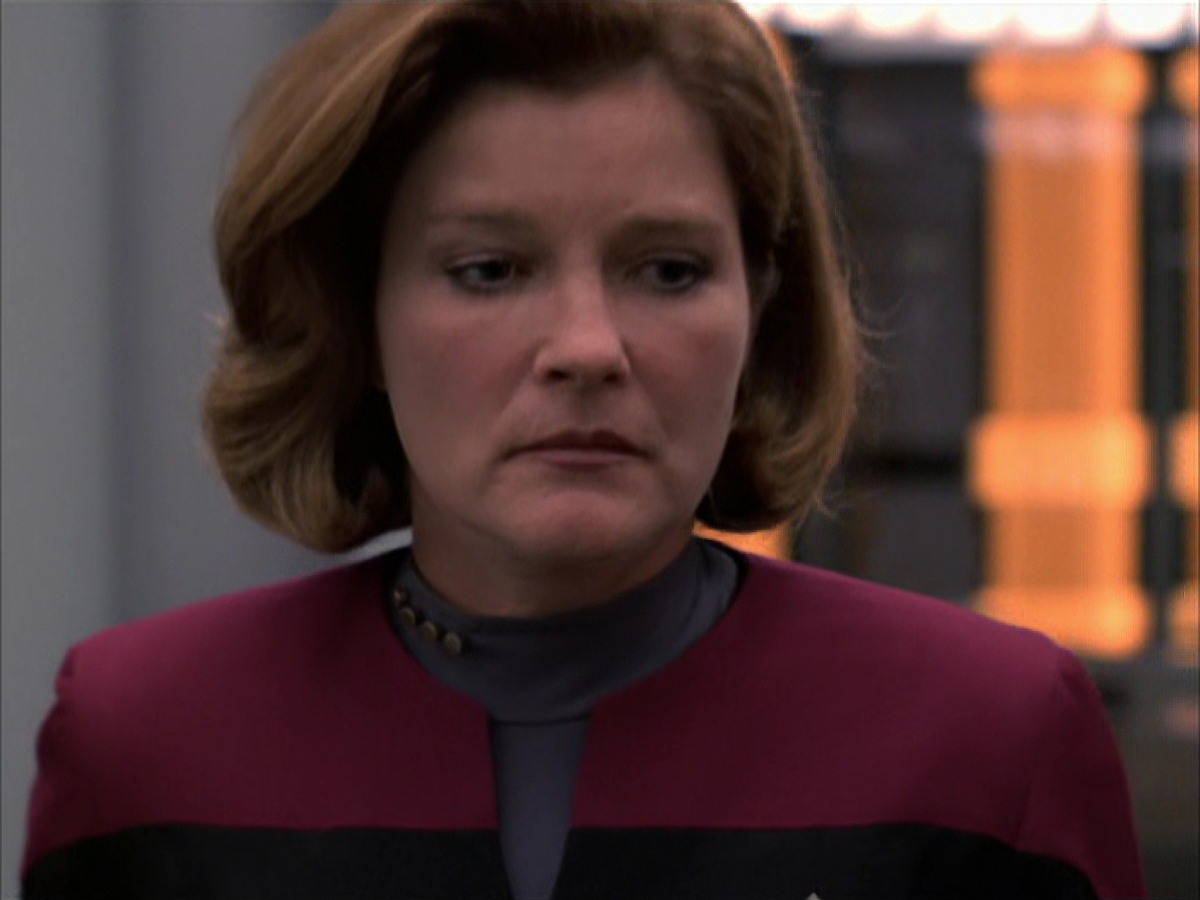 extant_StarTrek_VOY_7x09_7x10-FleshAndBlood_7051.jpg