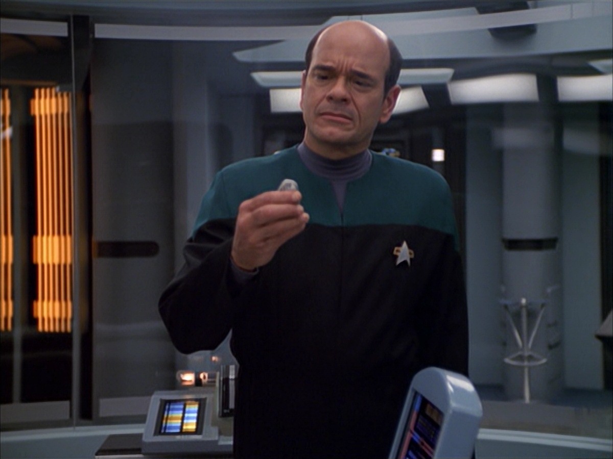 extant_StarTrek_VOY_7x09_7x10-FleshAndBlood_7065.jpg