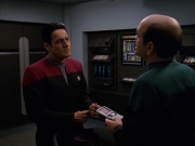 Filename=extant_StarTrek_VOY_7x09_7x10-FleshAndBlood_0392.jpg
Filesize=128KiB
Dimensions=1200x900
Date added=Jan 13, 2020 extant_StarTrek_VOY_7x09_7x10-FleshAndBlood_0392.jpg
