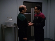Filename=extant_StarTrek_VOY_7x09_7x10-FleshAndBlood_0470.jpg
Filesize=126KiB
Dimensions=1200x900
Date added=Jan 13, 2020 extant_StarTrek_VOY_7x09_7x10-FleshAndBlood_0470.jpg