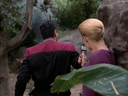 Filename=extant_StarTrek_VOY_7x09_7x10-FleshAndBlood_0768.jpg
Filesize=166KiB
Dimensions=1200x900
Date added=Jan 13, 2020 extant_StarTrek_VOY_7x09_7x10-FleshAndBlood_0768.jpg