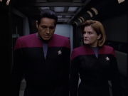 extant_StarTrek_VOY_7x09_7x10-FleshAndBlood_0885.jpg