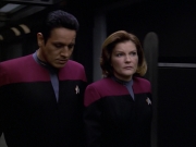 extant_StarTrek_VOY_7x09_7x10-FleshAndBlood_0887.jpg
