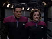 Filename=extant_StarTrek_VOY_7x09_7x10-FleshAndBlood_0902.jpg
Filesize=135KiB
Dimensions=1200x900
Date added=Jan 13, 2020 extant_StarTrek_VOY_7x09_7x10-FleshAndBlood_0902.jpg