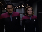 Filename=extant_StarTrek_VOY_7x09_7x10-FleshAndBlood_0916.jpg
Filesize=127KiB
Dimensions=1200x900
Date added=Jan 13, 2020 extant_StarTrek_VOY_7x09_7x10-FleshAndBlood_0916.jpg