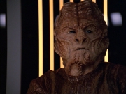 extant_StarTrek_VOY_7x09_7x10-FleshAndBlood_1073.jpg
