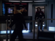 extant_StarTrek_VOY_7x09_7x10-FleshAndBlood_1097.jpg