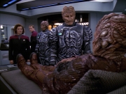 Filename=extant_StarTrek_VOY_7x09_7x10-FleshAndBlood_1196.jpg
Filesize=207KiB
Dimensions=1200x900
Date added=Jan 13, 2020 extant_StarTrek_VOY_7x09_7x10-FleshAndBlood_1196.jpg