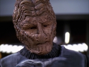 extant_StarTrek_VOY_7x09_7x10-FleshAndBlood_1218.jpg