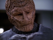 extant_StarTrek_VOY_7x09_7x10-FleshAndBlood_1220.jpg
