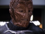 extant_StarTrek_VOY_7x09_7x10-FleshAndBlood_1225.jpg