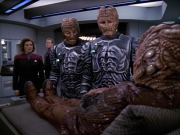 extant_StarTrek_VOY_7x09_7x10-FleshAndBlood_1226.jpg