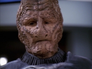 extant_StarTrek_VOY_7x09_7x10-FleshAndBlood_1255.jpg