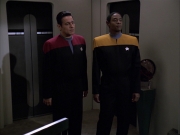 Filename=extant_StarTrek_VOY_7x09_7x10-FleshAndBlood_1364.jpg
Filesize=122KiB
Dimensions=1200x900
Date added=Jan 13, 2020 extant_StarTrek_VOY_7x09_7x10-FleshAndBlood_1364.jpg