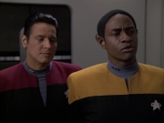 Filename=extant_StarTrek_VOY_7x09_7x10-FleshAndBlood_1388.jpg
Filesize=121KiB
Dimensions=1200x900
Date added=Jan 13, 2020 extant_StarTrek_VOY_7x09_7x10-FleshAndBlood_1388.jpg