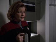 extant_StarTrek_VOY_7x09_7x10-FleshAndBlood_1433.jpg