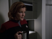 extant_StarTrek_VOY_7x09_7x10-FleshAndBlood_1450.jpg