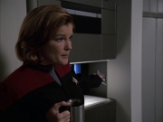 extant_StarTrek_VOY_7x09_7x10-FleshAndBlood_1452.jpg