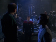 Filename=extant_StarTrek_VOY_7x09_7x10-FleshAndBlood_1727.jpg
Filesize=129KiB
Dimensions=1200x900
Date added=Jan 13, 2020 extant_StarTrek_VOY_7x09_7x10-FleshAndBlood_1727.jpg