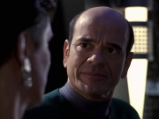 extant_StarTrek_VOY_7x09_7x10-FleshAndBlood_1814.jpg