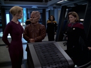 extant_StarTrek_VOY_7x09_7x10-FleshAndBlood_1866.jpg