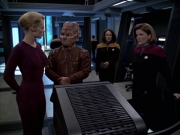 extant_StarTrek_VOY_7x09_7x10-FleshAndBlood_1867.jpg