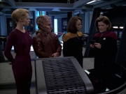 extant_StarTrek_VOY_7x09_7x10-FleshAndBlood_1877.jpg