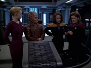 extant_StarTrek_VOY_7x09_7x10-FleshAndBlood_1879.jpg
