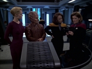 extant_StarTrek_VOY_7x09_7x10-FleshAndBlood_1880.jpg