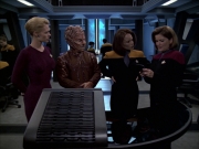 extant_StarTrek_VOY_7x09_7x10-FleshAndBlood_1884.jpg
