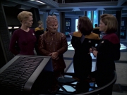 extant_StarTrek_VOY_7x09_7x10-FleshAndBlood_1894.jpg