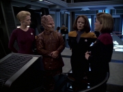 extant_StarTrek_VOY_7x09_7x10-FleshAndBlood_1899.jpg
