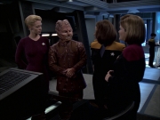 extant_StarTrek_VOY_7x09_7x10-FleshAndBlood_1906.jpg