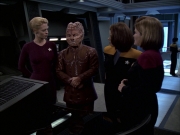extant_StarTrek_VOY_7x09_7x10-FleshAndBlood_1909.jpg