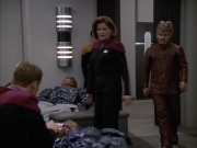 Filename=extant_StarTrek_VOY_7x09_7x10-FleshAndBlood_1951.jpg
Filesize=147KiB
Dimensions=1200x900
Date added=Jan 13, 2020 extant_StarTrek_VOY_7x09_7x10-FleshAndBlood_1951.jpg