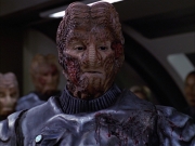 extant_StarTrek_VOY_7x09_7x10-FleshAndBlood_2018.jpg