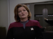 extant_StarTrek_VOY_7x09_7x10-FleshAndBlood_2038.jpg