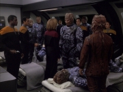 extant_StarTrek_VOY_7x09_7x10-FleshAndBlood_2090.jpg