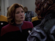 extant_StarTrek_VOY_7x09_7x10-FleshAndBlood_2103.jpg