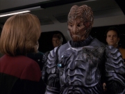 extant_StarTrek_VOY_7x09_7x10-FleshAndBlood_2105.jpg