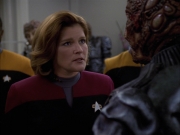 extant_StarTrek_VOY_7x09_7x10-FleshAndBlood_2112.jpg
