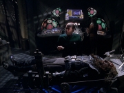 extant_StarTrek_VOY_7x09_7x10-FleshAndBlood_2151.jpg