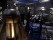 extant_StarTrek_VOY_7x09_7x10-FleshAndBlood_2224.jpg