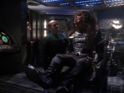 extant_StarTrek_VOY_7x09_7x10-FleshAndBlood_2233.jpg