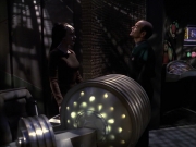 extant_StarTrek_VOY_7x09_7x10-FleshAndBlood_2250.jpg