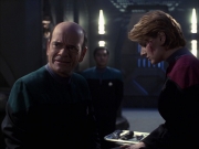 extant_StarTrek_VOY_7x09_7x10-FleshAndBlood_2293.jpg