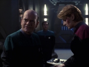 extant_StarTrek_VOY_7x09_7x10-FleshAndBlood_2294.jpg