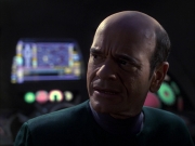 extant_StarTrek_VOY_7x09_7x10-FleshAndBlood_2300.jpg